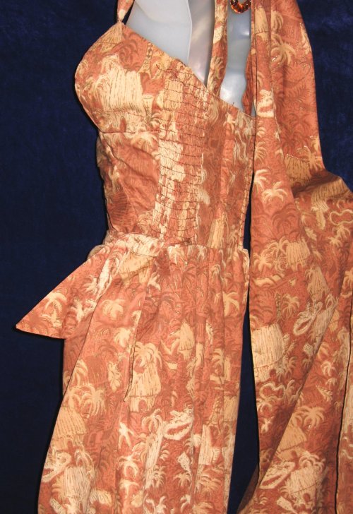 Alfred Shaheen Hawaiian Dress with Stole